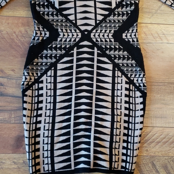 Fitted Sweater Dress Size Small - Picture 7 of 7